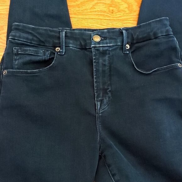 Good American Good Legs High Waisted Sculpting Distressed Skinny Jean - Picture 8 of 8